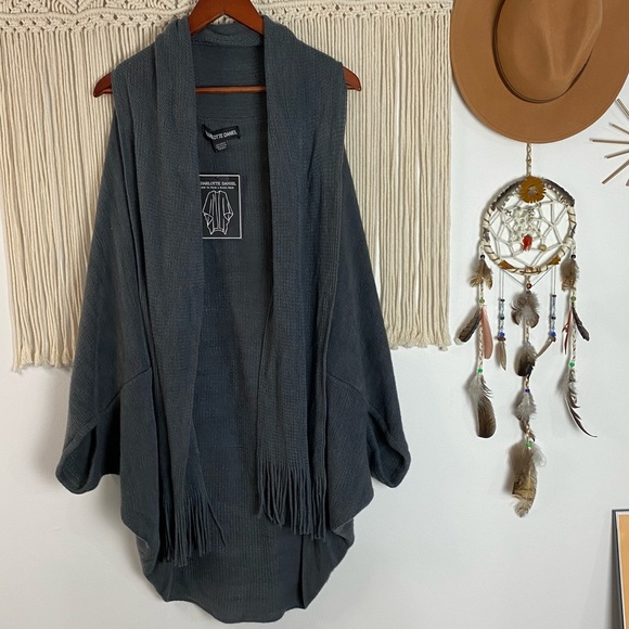 Charlotte Daniel NWT Ruana Wrap Sweater Cardigan with  Attached Scarf One Size - Picture 8 of 8